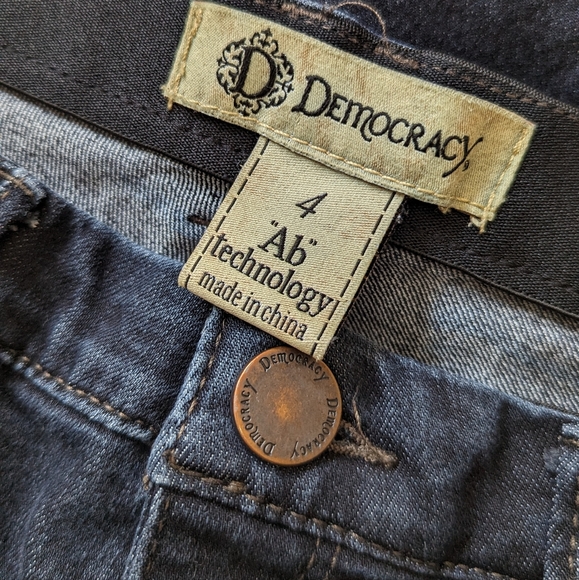 Democracy low rise skinny jeans, size 4 - Picture 4 of 7